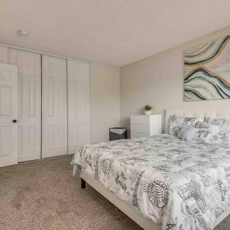 Cozy Home! 16 Min Away From Strip And Fremont 拉斯维加斯 外观 照片