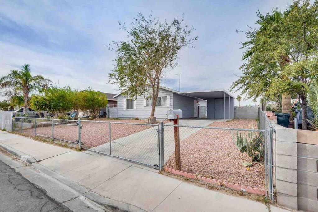 Cozy Home! 16 Min Away From Strip And Fremont 拉斯维加斯 外观 照片